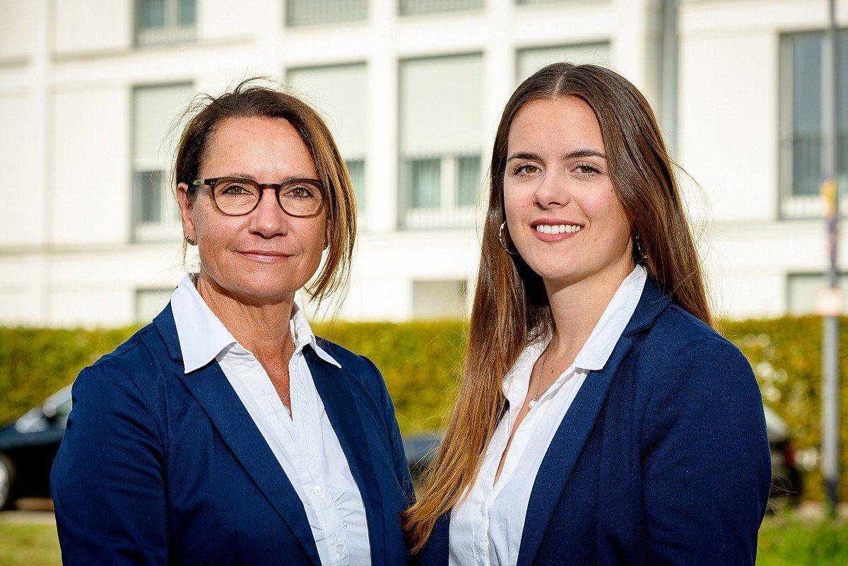 Immobilienmaklerin / IHK Foto 1